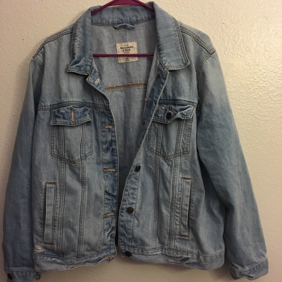 Abercrombie & Fitch Jackets & Blazers - Boyfriend denim jacket